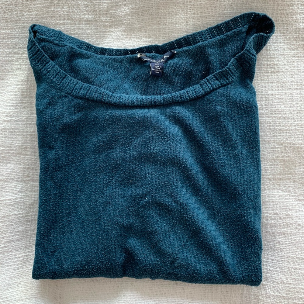 AE teal long sleeve